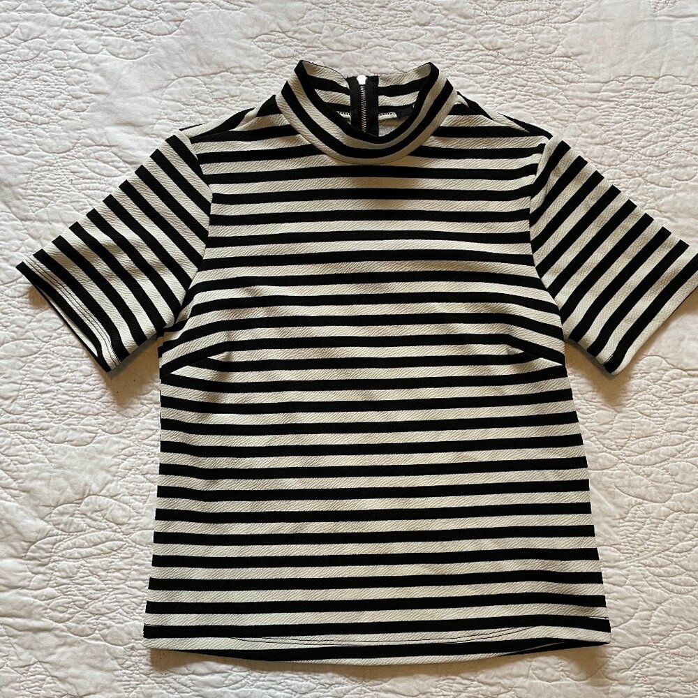 Forever 21 Striped Mock Neck Short Sleeve Top